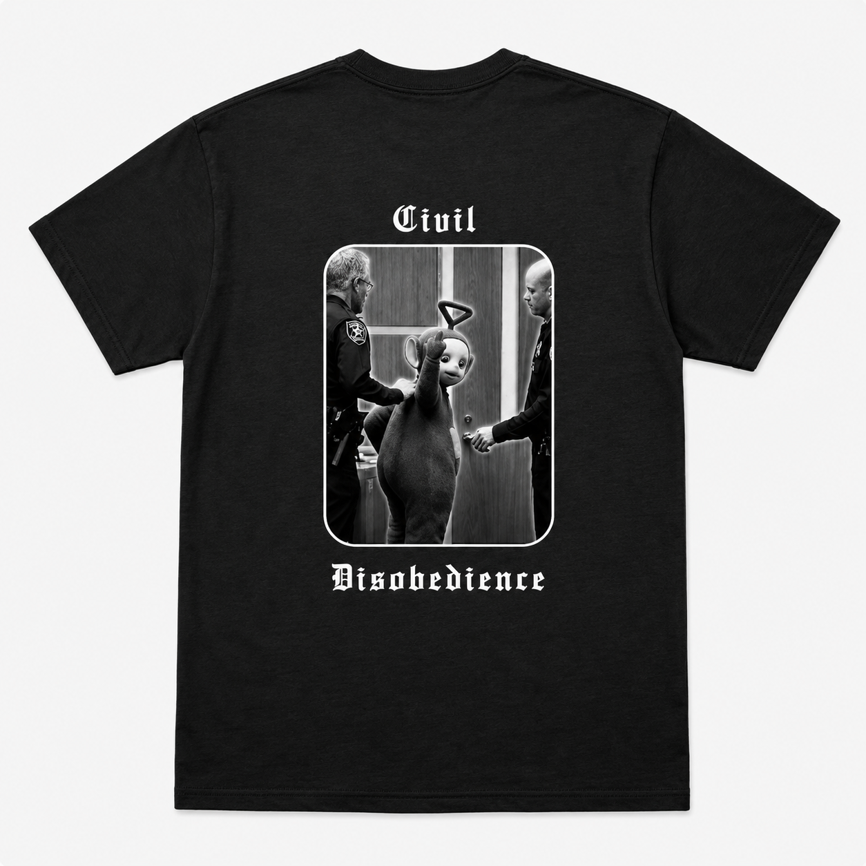 Camiseta - Desobediência Civil